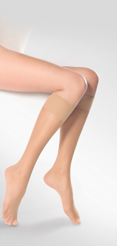 Gabriella - Classic knee highs Super 17 denier